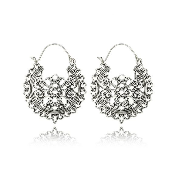 Antique floral patterned hollow earrings of filigree – Silver